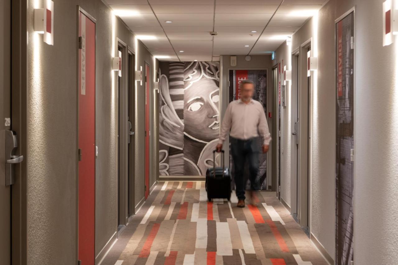 Ibis Lyon Caluire Cite Internationale Caluire-et-Cuire Exterior foto