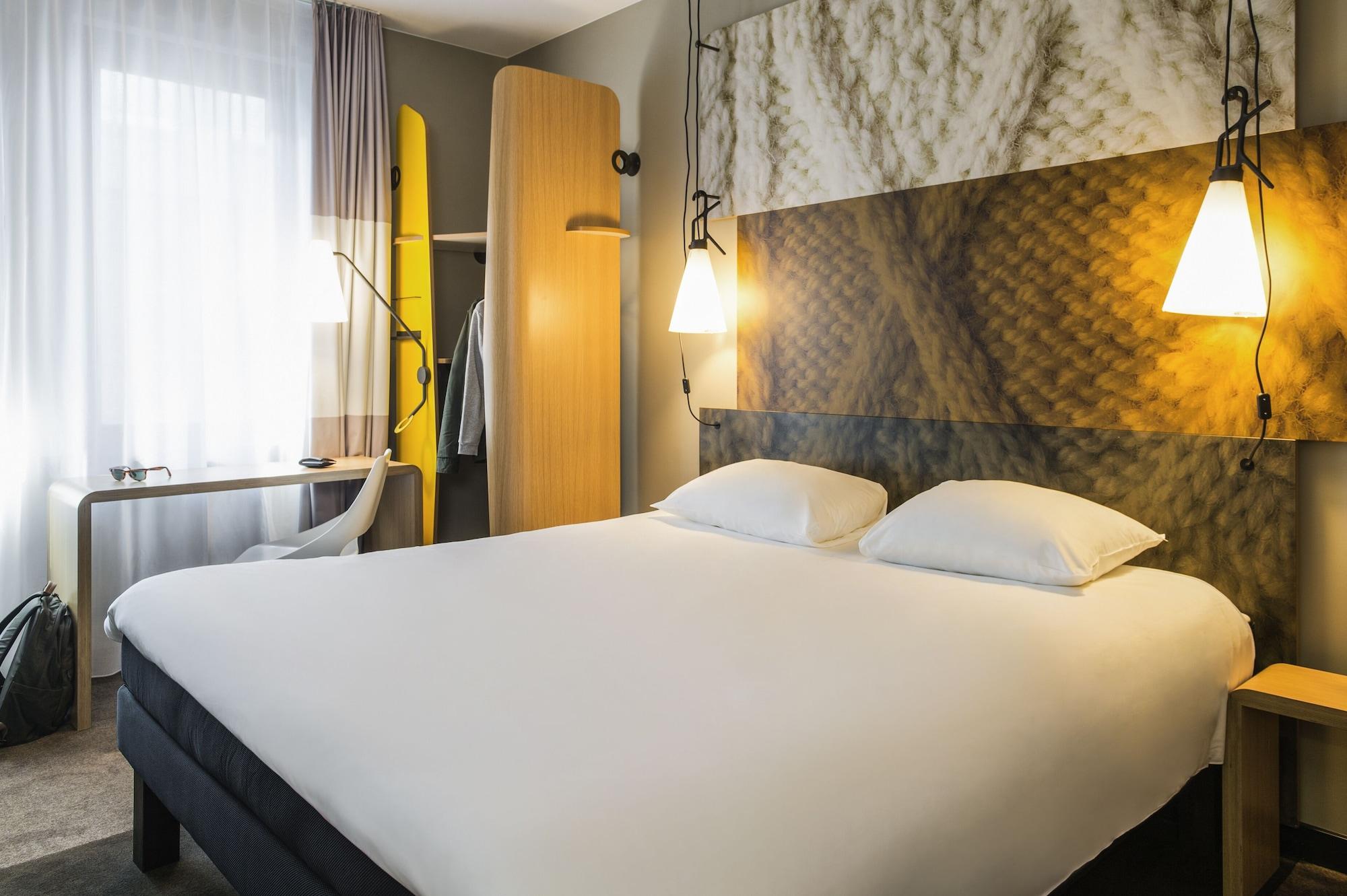 Ibis Lyon Caluire Cite Internationale Caluire-et-Cuire Exterior foto